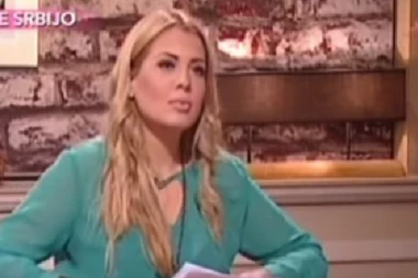 Bila je OMILJENA voditeljka, za njom su muškarci ludeli, a onda je NESTALA! Evo šta se dogodilo sa Ivanom Baltić i šta sada radi! (FOTO)