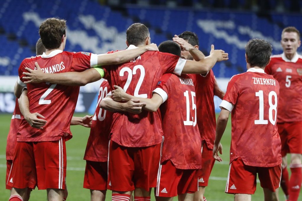 UEFA NEMILOSRDNA: Bez ruskih klubova u Evropi, reprezentacija skoro neće igrati FUDBAL!