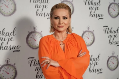 GOCA TRŽAN JE ŽRTVA ZLOSTAVLJANJA:  Pevačica otkrila da je kao DEVOJČICA nekoliko puta prolazila kroz najveći HOROR u životu!