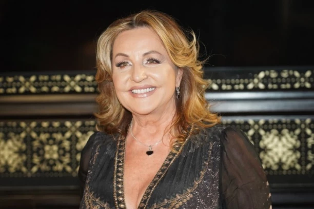 ANA BEKUTA OTIŠLA U PENZIJU!