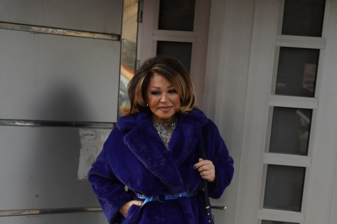 Neda Ukraden biografija