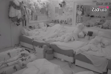 Palo POMIRENJE pod jorgan PLANINOM: Dalila Dragojević i Filip Car rešili sve PROBLEME, pa proslavili VRELOM AKCIJOM! (VIDEO)