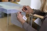 PRVI PRESEK IZLAZNOSTI U BEOGRADU: Do 9 časova glasalo 5,8 odsto upisanih birača