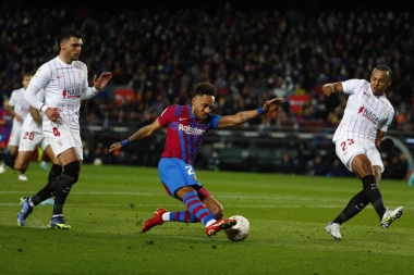 POPUSTIO OTPOR SEVILJE: Katalonci marširaju ka VRHU!