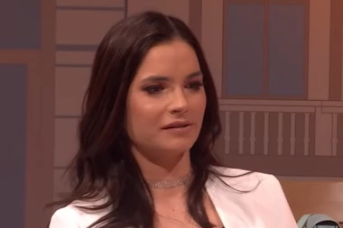 ŠOK! Marija Karan opet u zagrljaju bivšeg koji je BRUTALNO PRETUKAO: Prijatelji OČAJNI zbog POMIRENJA poznate glumice SA BALABANOM!