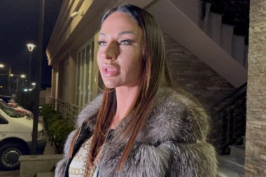 KAĆA ŽIVKOVIĆ RAZVEZLA JEZIK O PROSTITUCIJI: Treba je legalizovati, ali da se ne naziva ELITNOM, pa otkrila detalje koji KRUŽE GODINAMA NA ESTRADI! (VIDEO)