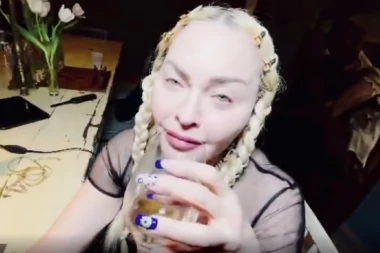 SKANDAL MAJSTOR: Evo kako je Madona proslavila 64. rođendan (VIDEO)