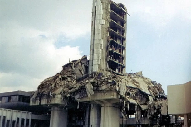 VIŠE SRBA UBIJENO U SARAJEVU NEGO MUSLIMANA U SREBRENICI: Trideset godina od opsade glavnog grada Bosne i Hercegovine - šta je istina, a šta laž?