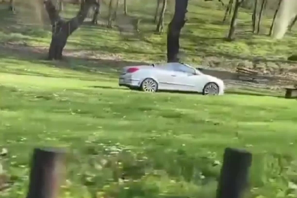 SNIMAK BAHATOG VOZAČA ZGROZIO SVE! Čovek vozio Košutnjakom kako bi izbegao gužvu! (VIDEO)