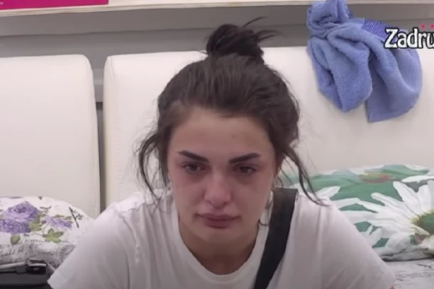 Viki doživela NERVNI SLOM, Osmakčić je VREĐAO nije štedeo reči: POREMEĆENA OSOBO! (VIDEO)