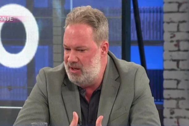 Sve se dešavalo na SVADBI predsednika VUČIĆA! Evo zašto se Dejan Anđus nikad nije oženio!