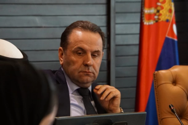 UDARNA VEST! NAJNOVIJE INFORMACIJE: Poznato u kakvom je stanju Rasim Ljajić posle teške saobraćajne nesreće!