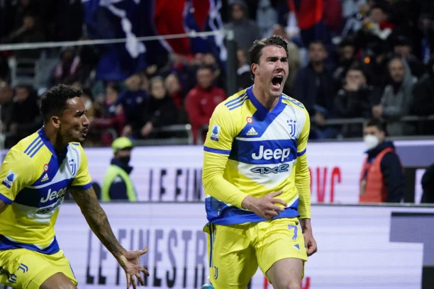 Konkurencija ili podrška? Vlahović dobija društvo, Juventus bira između Argentinca i Brazilca!