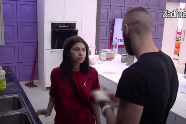 Ovaj zadrugar je BACIO OKO NA MILICU: Zadrugarka se poverila Mensuru, htela da ga NAPRAVI LJUBOMORNIM