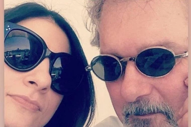 PREMINUO je u toku predstave! Šest TUŽNIH godina bez legendarnog Mande, a poruka njegove udovice KIDA dušu (FOTO)