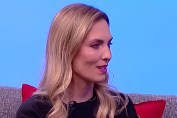 KALINA KOVAČEVIĆ PRVI PUT O NASILJU U PORODICI: Glumica nakon RAZVODA priznala da je policija izdala zabranu prilaska bivšem suprugu! (FOTO)