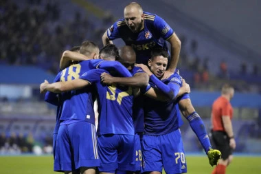 PRESEDAN U HRVATSKOM FUDBALU: Dinamo GUBI PRIMAT, zbog ovoga je mnogima PRITISAK porastao! (FOTO)