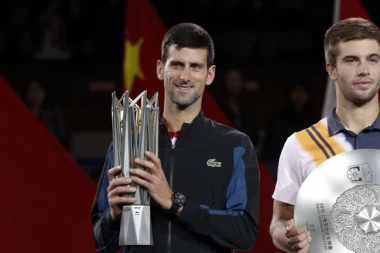 IPAK NE IGRA U BEOGRADU: Povukao se sa Serbia opena!