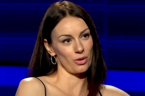 INTIMA SLOBODE I VOJINA KONAČNO IZAŠLA NA VIDELO: Ovo su svi željno iščekivali GODINAMA DA VIDE! (FOTO)