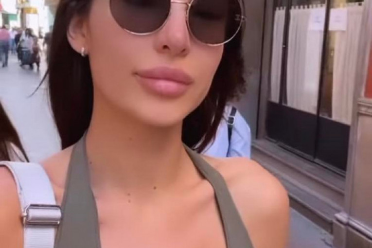 Anastasija Ražnatović u Španiji sa dečkom