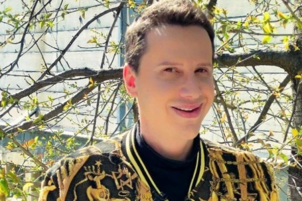 APEL ZA POMOĆ NOVINARU KOME JE POŽAR ODNEO SVE: Na OVAJ način pomozite Živojinu Krstiću (FOTO)