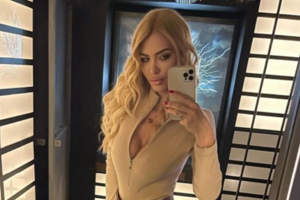 GORI INSTAGRAM: Snežana Borjan se slikala BEZ BRUSA (FOTO)