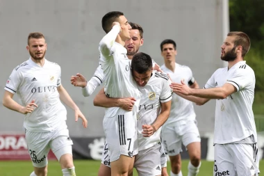 NEMA PREDAJE! Lešnjak: Grci će videti našu snagu!