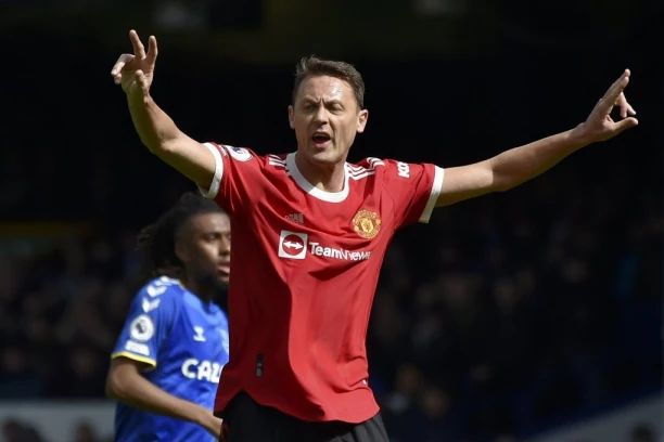 EKSKLUZIVNO! Tresu se Apenini, Matić pojačava VELIKANA - Nemanja STIŽE kod velikog prijatelja!