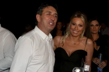 Otkriveni detalji braka Dajane Paunović i Žike Jakšića! Razlika od 24 godine im nije smetala, ali im se u odnos mešao DRUGI MUŠKARAC!