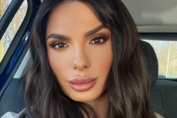 POZNATA PEVAČICA SPAVALA SA BOGATIM BIZNISMENOM ZA ALBUM OD 200.000 EVRA: Božo Star otkriva TAJNE estrade i ELITNE PROSTITUCIJE, a evo šta je rekao o DALILI DRAGOJEVIĆ! (FOTO)