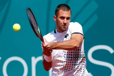 SENZACIJA: Laslo Đere eliminisao trećeg tenisera sveta!