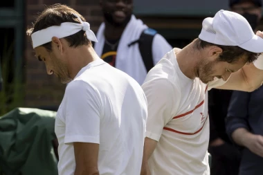 KAD PRE? Teniski VELIKAN se PREDOMISLIO - vraća se na teren na ČUVENOM turniru!