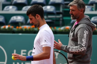 NOVAKA NE POŠTUJU NI U BEOGRADU: Srbija ovo NE PAMTI pred meč Đoković - Kecmanović na dorćolskoj šljaci...