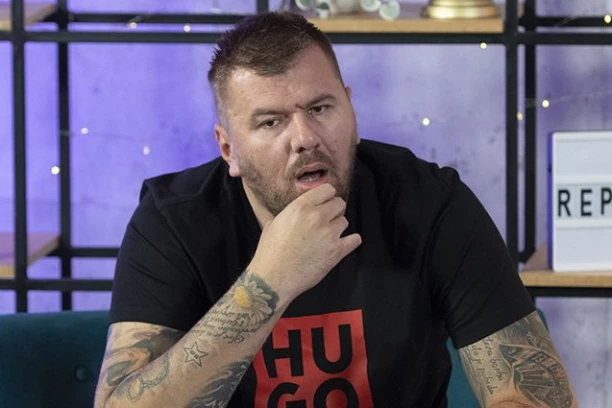 JANJUŠ NAJAVIO BURNU ZADRUGU: Ulazi u rijaliti da ponovo prevari suprugu Enu, otkriven strogo čuvani PLAN za Elitu!