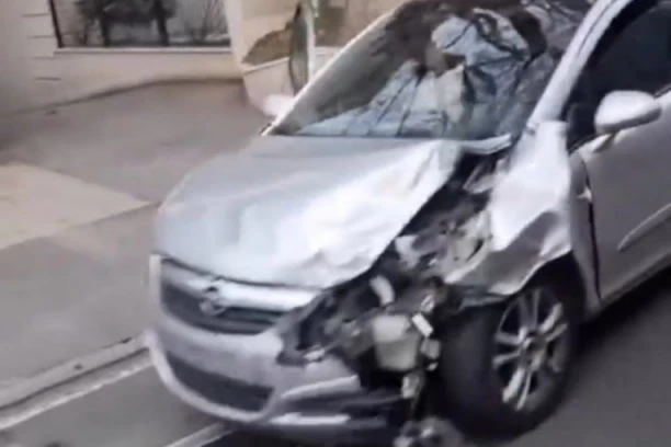 HOROR U KOMŠILUKU! Vozač se NAPIO, pa UBIO pešaka, drugog BACIO u reku!