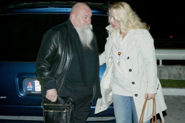 LUISOVA UDOVICA ŽIVELA NA RUBU SIROMAŠTVA! Sa troje dece jedva krpila kraj sa krajem: Postala sam SOCIJALNI SLUČAJ!