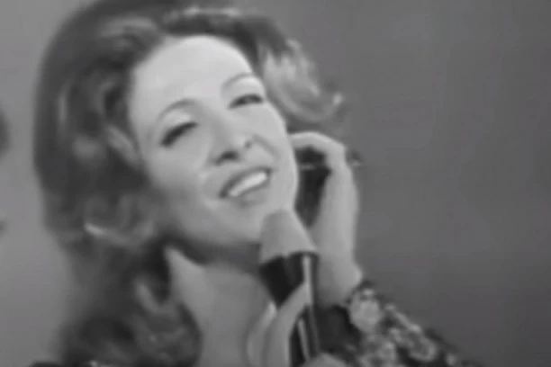 Pesmu "Na Uskrs sam se rodila" znate svi, a TRAGEDIJA koja je obeležila pevačicin život ju je UNIŠTILA: Ispovest Vasilije Radojčić tera suze na oči, krila je BOL od svih!