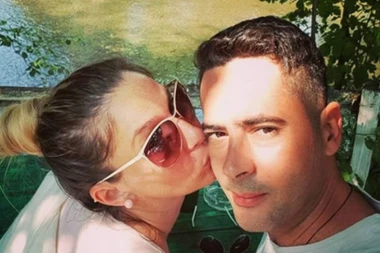 ŠOK OBJAVA SAŠE JOKSIMOVIĆA: Nakon RAZVODA potkačio bivšu suprugu javno