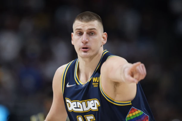 JOKIĆ JE NOVI-STARI KRALJ NBA LIGE! Otac Branislav nije ni znao - zatečen informacijom da je Nikola ponovo MVP!