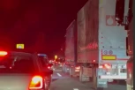 NEZAPAMĆENO! HAOS NA AUTOPUTU "MILOŠ VELIKI": Ljudi se vraćaju nakon praznika, sve mili (VIDEO)