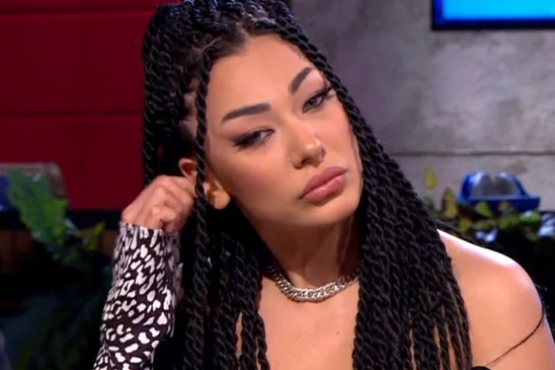 NIJE SE LEČILA NA VREME, SAD SNOSI POSLEDICE: Sanja Vučić progovorila o svojoj bolesti, leže i budi se nervozna!