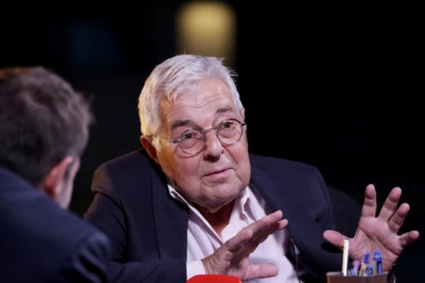 GUBI KRV, DVA PUTA JE OPERISAN: Otkrivamo pravo stanje glumca Baneta Bumbara, još uvek je KRITIČNO! (FOTO)