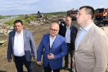 GORAN VESIĆ: Počelo čišćenje deponije na Širokom putu u Batajnici (FOTO)