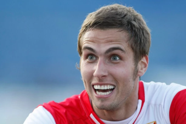 FAMILIJA ĐUROVSKI PIŠE ISTORIJU FUDBALA: Mario će biti ŠEF ocu Milku!