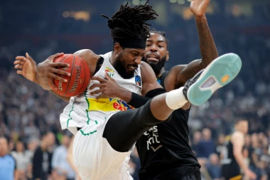 Zvanično: Partizanov DŽELAT potpisao za Zvezdu! (FOTO)