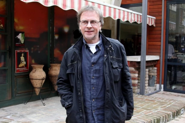 LAUŠEVIĆU JOŠ JEDNO POSTHUMNO PRIZNANJE! Nakon nagrade Sofesta dodeljen mu i Specijalni Ernest!