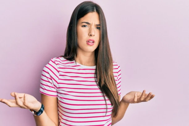 LEPA, ZGODNA, PAMETNA, USPEŠNA I NEUDATA? Psiholozi otkrivaju ŠEST RAZLOGA zbog kojih vas još nije zaprosio