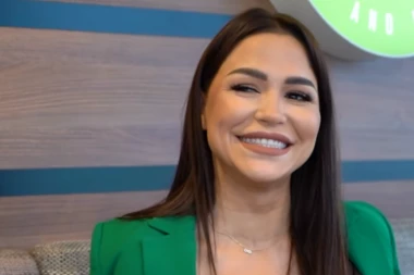 ALEKSANDRA MLADENOVIĆ I ISAK ŠABANOVIĆ U VEZI: Nismo želeli da se SAZNA, ali VOLIMO SE i uživamo u SVAKOM TRENUTKU!