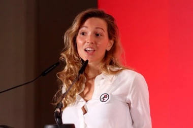 OVO SU SESTRE JELENE ĐOKOVIĆ! Njihove objave na Instagramu privlače na stotine ljudi, a evo čime se bave i tek za koga su udate... (FOTO/VIDEO)