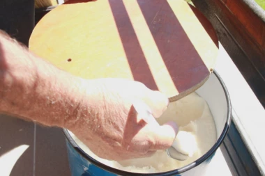 NEMA MASTI NI ZA LEKA: Zbog poskupljenja ulja, ova roba ponovo na ceni - potražnja sve veća